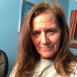 Meet your Posher, Debra